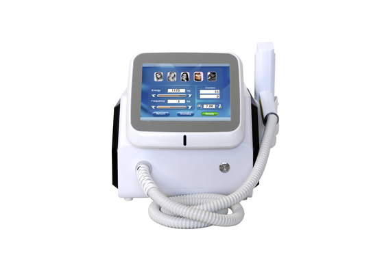 Προσαρμοσμένο Q Switch ND Yag Laser Machine για την αφαίρεση τατουάζ / θεραπεία ακμής